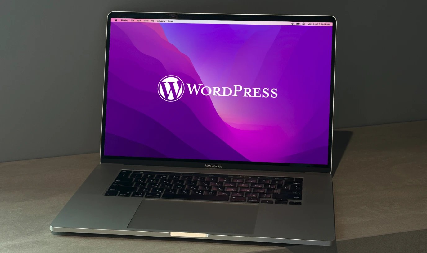 macbook, nettside pris wordpress